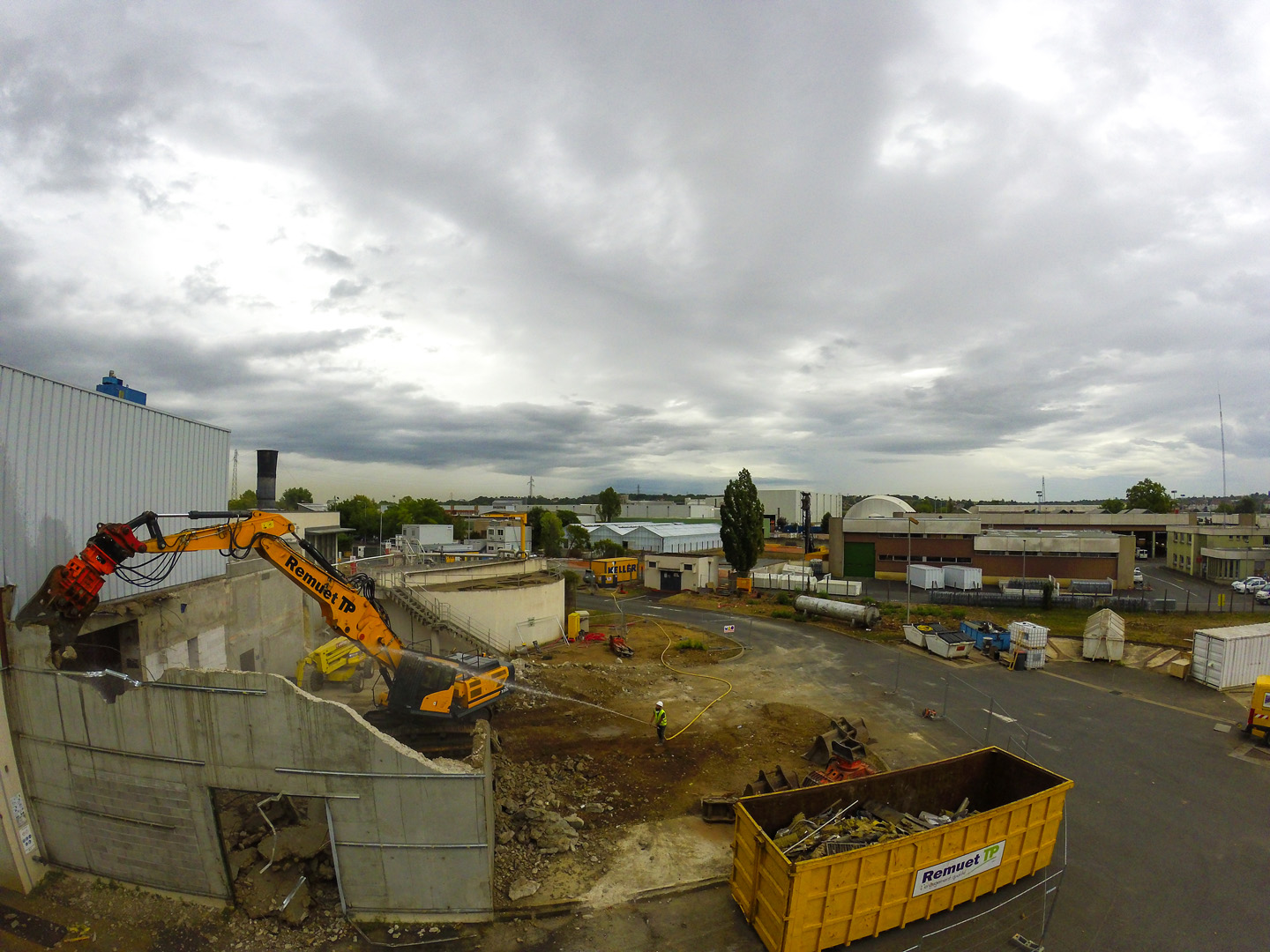 ZONE BATIMENT EX-SECHEUR<br />Fin de la deconstruction du bâtiment